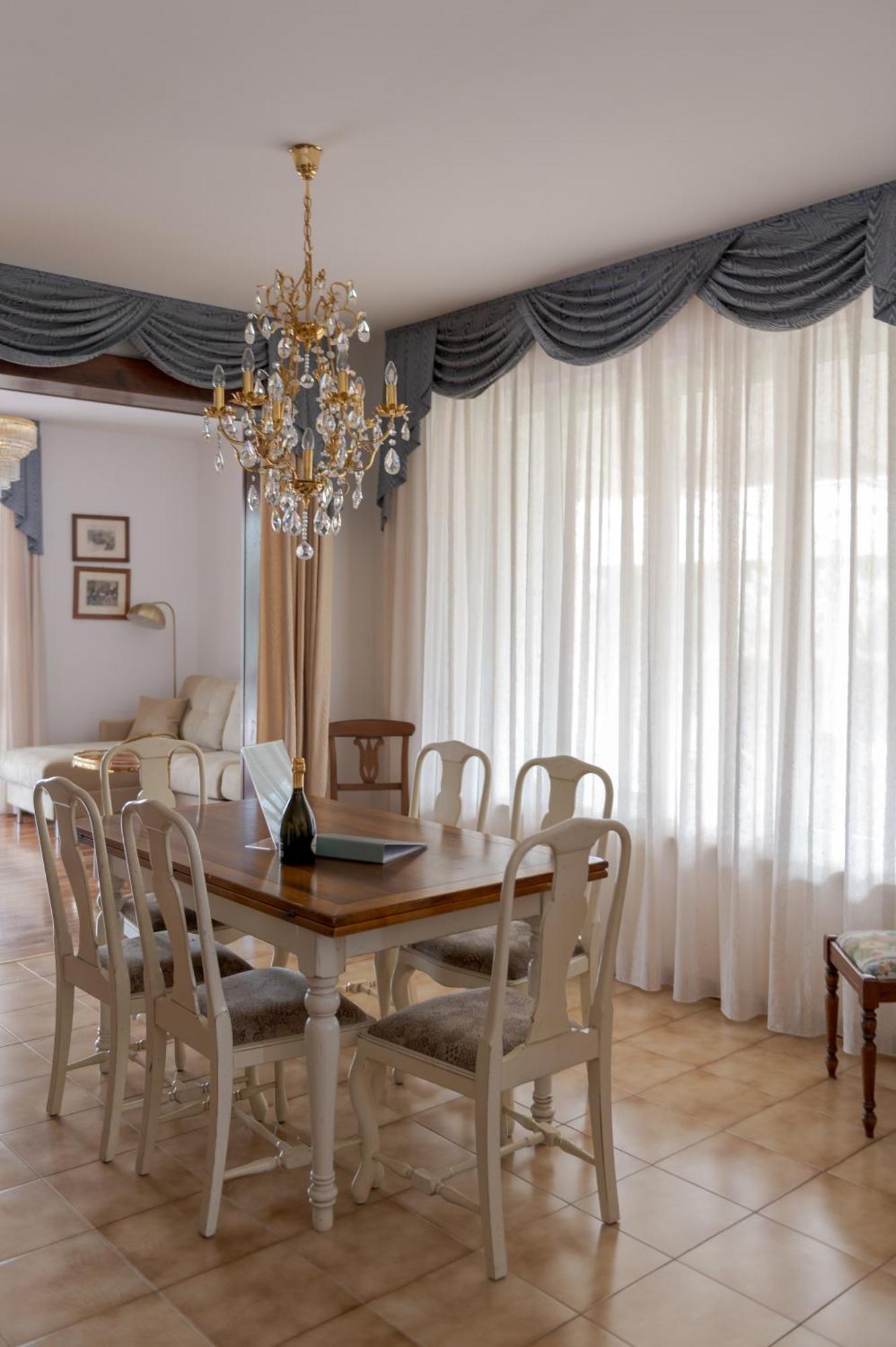 Villa Carini With 3000 Mq Garden & Heated Pool Кастелнуово дел Гарда Екстериор снимка